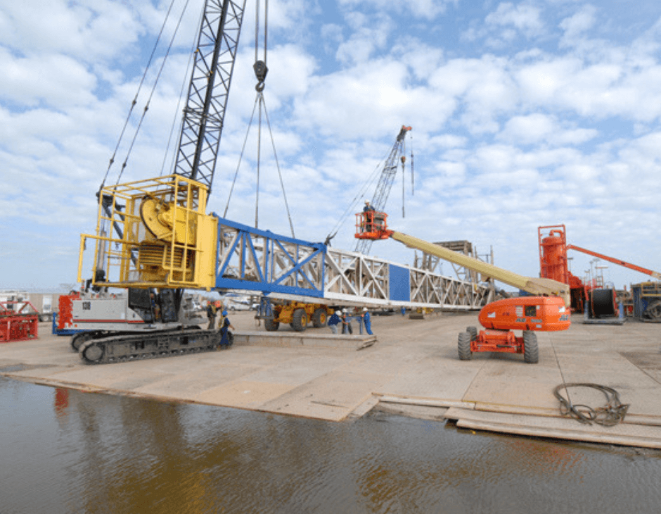 Drilling Pad Crane Lift