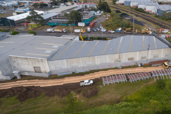 Emergency Access- 450 Tonne Crane In Need Of Safe Access